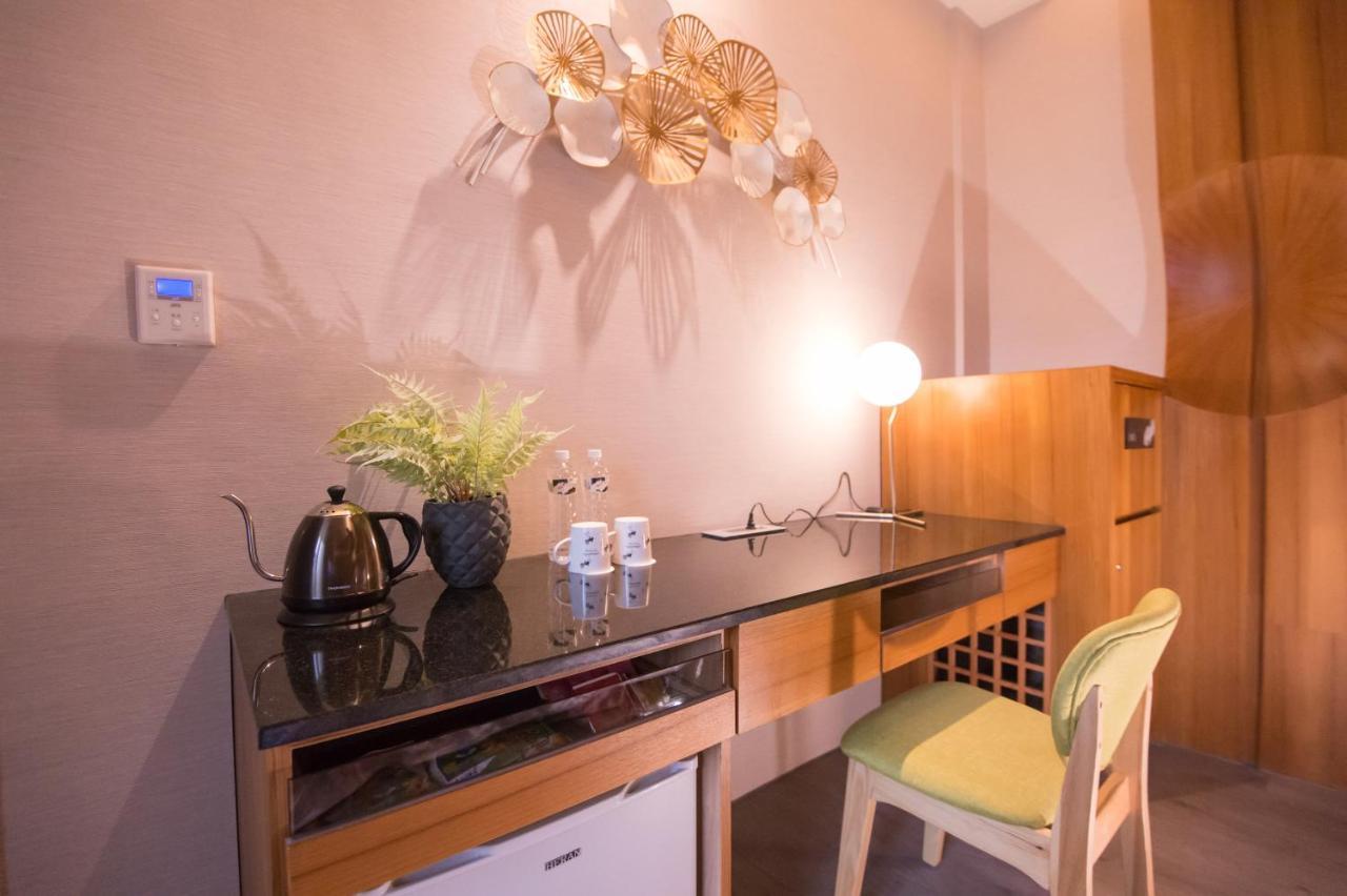 J Moon Villa Motel Tajpej Kültér fotó