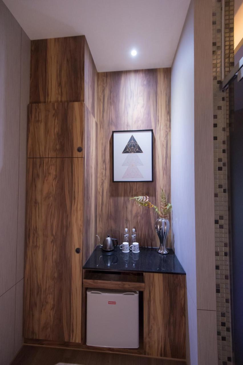 J Moon Villa Motel Tajpej Kültér fotó